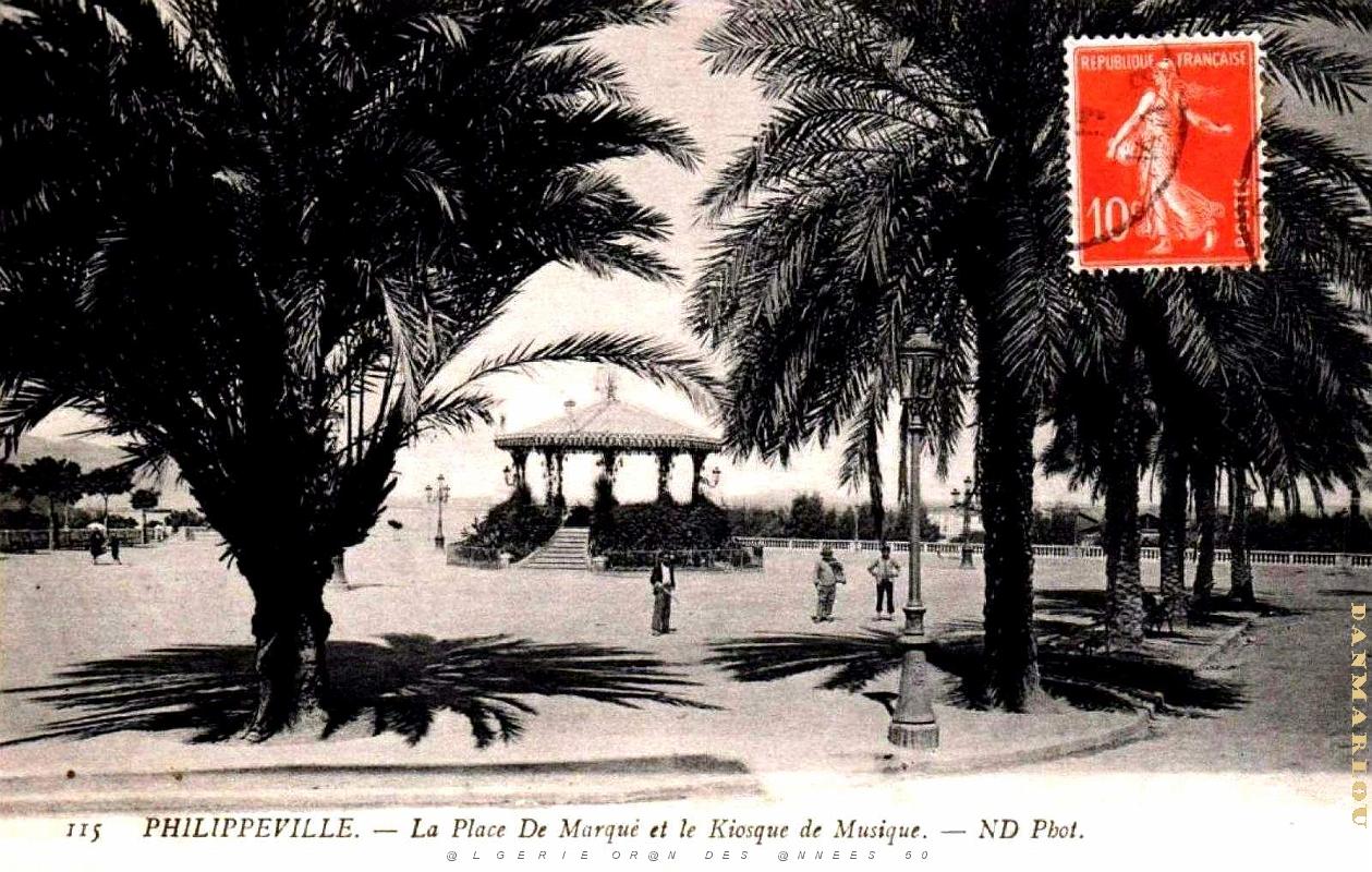 Philippeville - Place de Marque et Kiosque.jpg